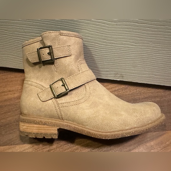 boc Shoes - New b.o.c ankle boot